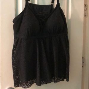 Women’s Plus Size Bathing Suit Top